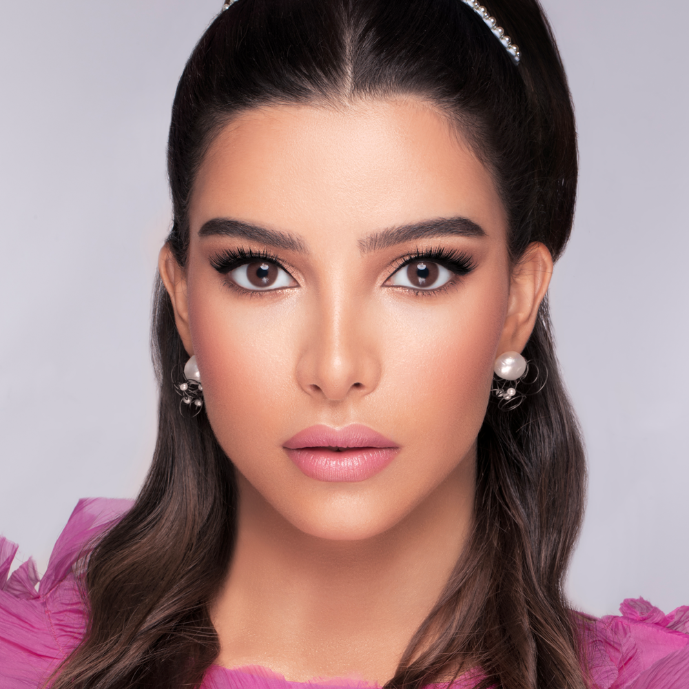 blonde (7407253979183)