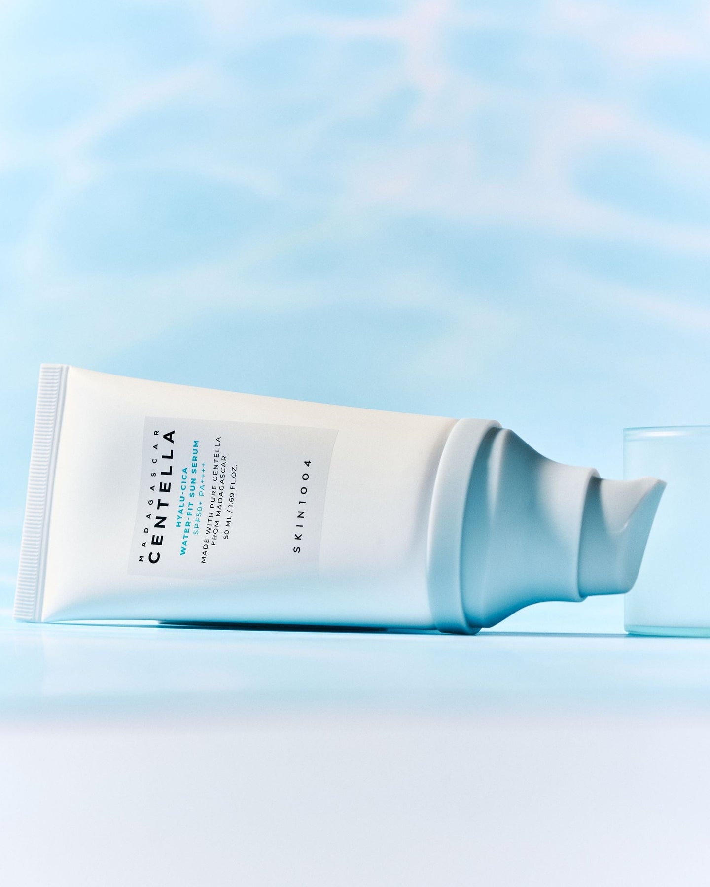 MADAGASCAR CENTELLA HYALU-CICA WATER-FIT SUN SERUM SPF50+ PA++++ (twin pack) 50ml*2 (7353857998895)