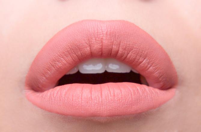 Crystal Hearts Liquid Lipstick (4750278819887)